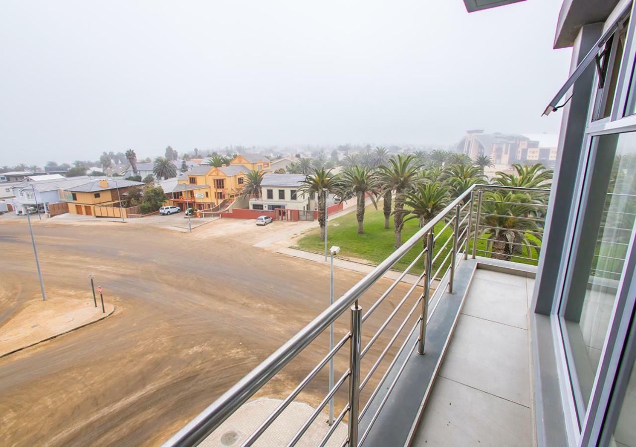 Hnt Atlantic Self Catering Apartment Swakopmund Ngoại thất bức ảnh