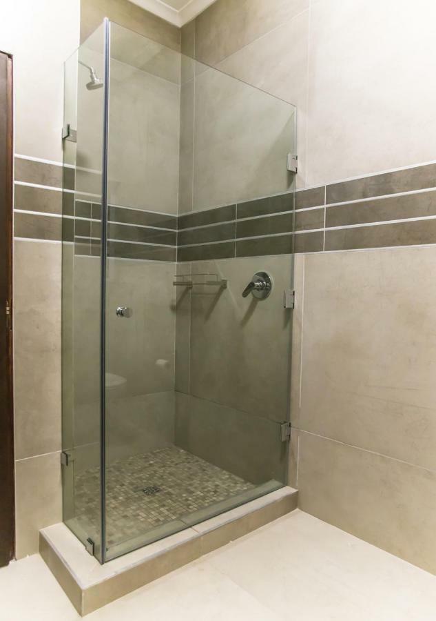 Hnt Atlantic Self Catering Apartment Swakopmund Ngoại thất bức ảnh