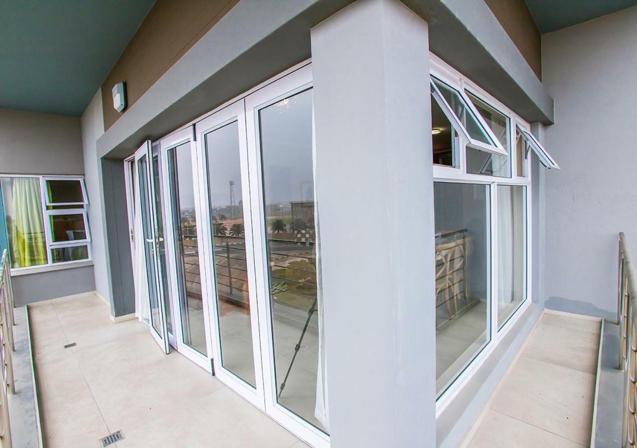 Hnt Atlantic Self Catering Apartment Swakopmund Ngoại thất bức ảnh